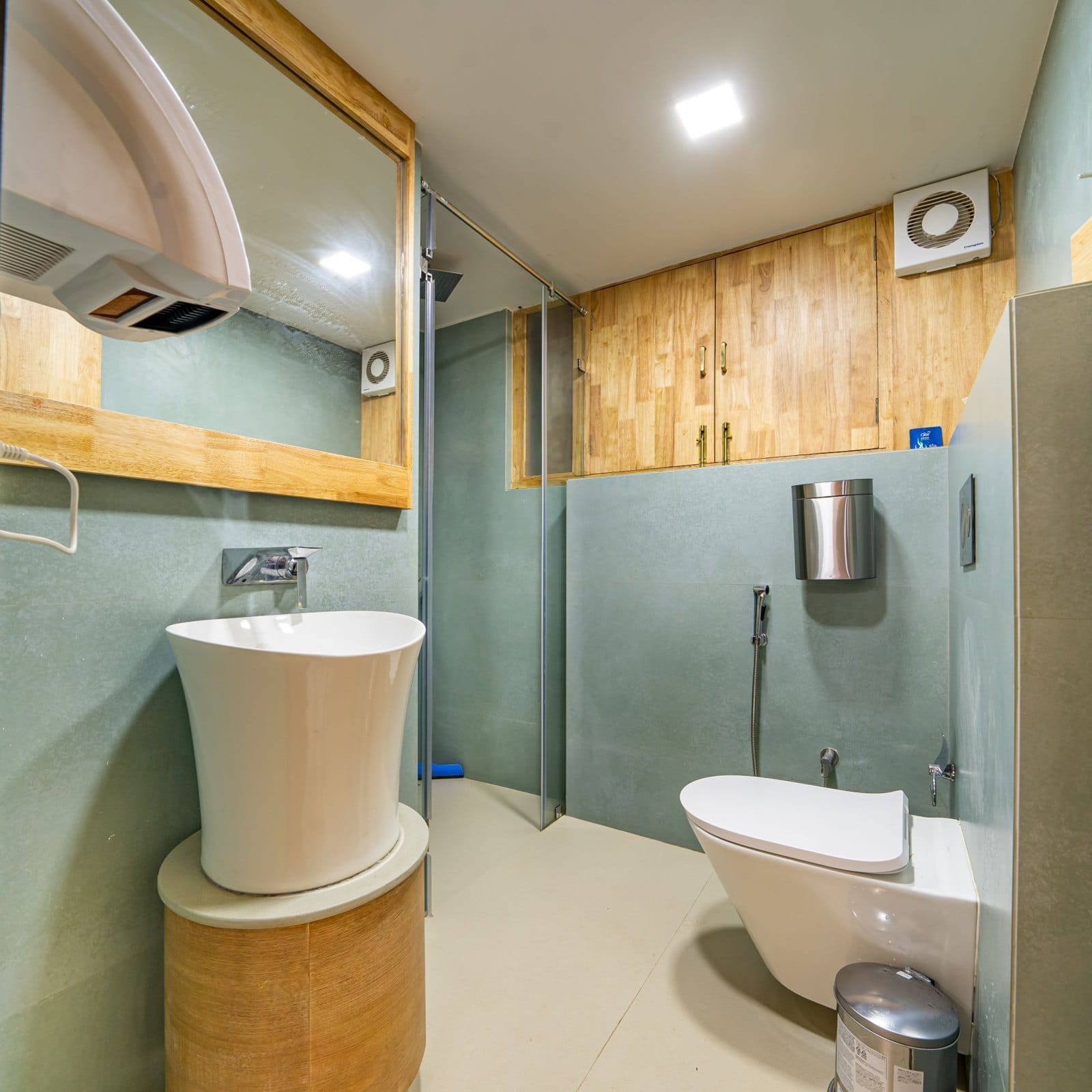 Washroom with shower