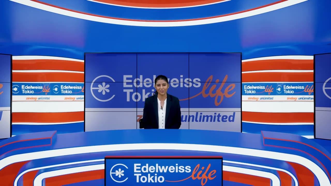 Edelweiss Tokio Life news report on a virtual news set